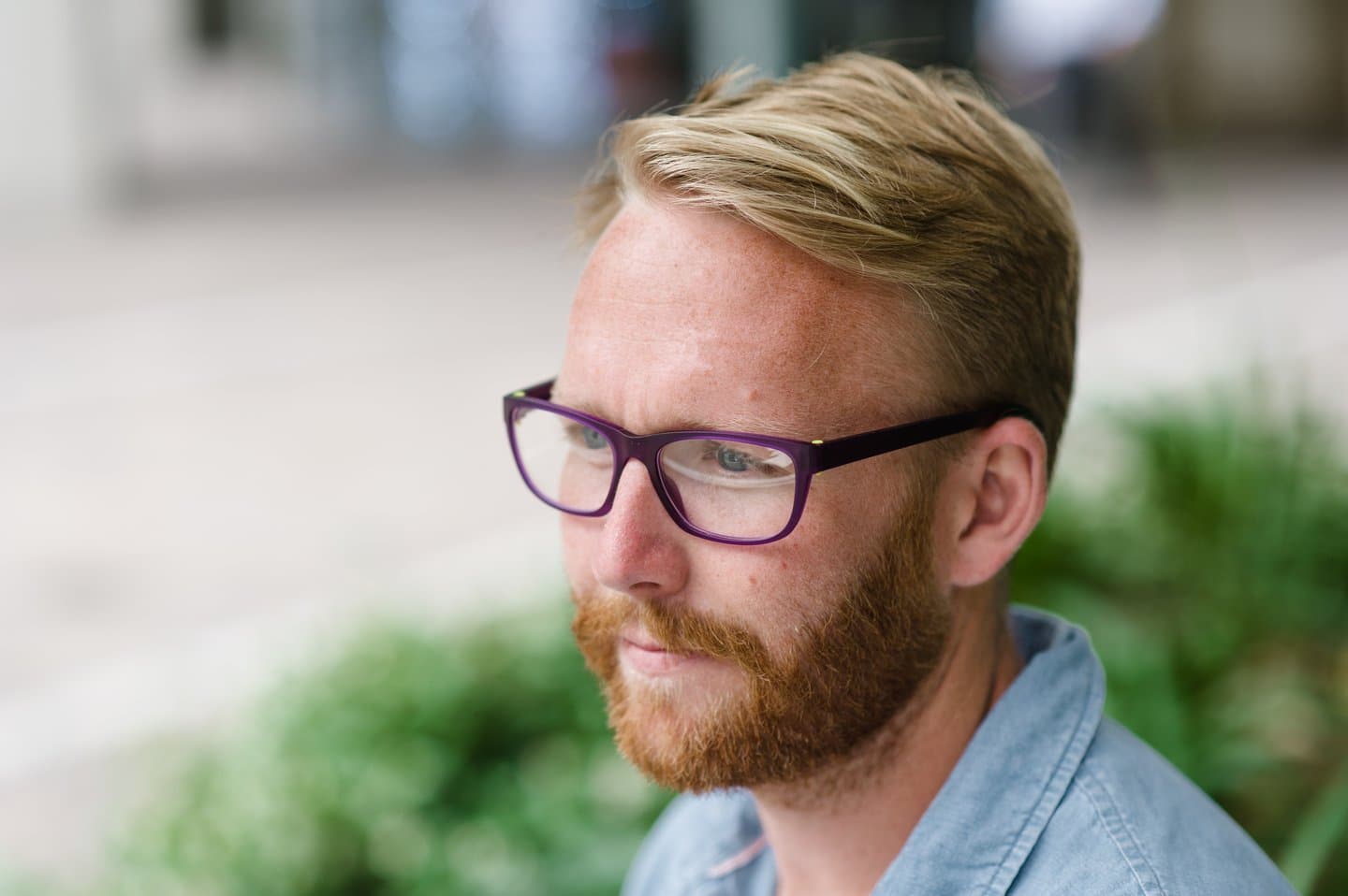 VOLUME 77: Can UV Rays From Computer Screen Cause Eye Ageing? cover photo