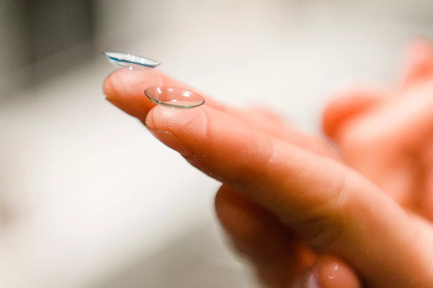 VOLUME 21: HOW CAN YOU PROPERLY CARE FOR YOUR CONTACT LENSES | Blog ...